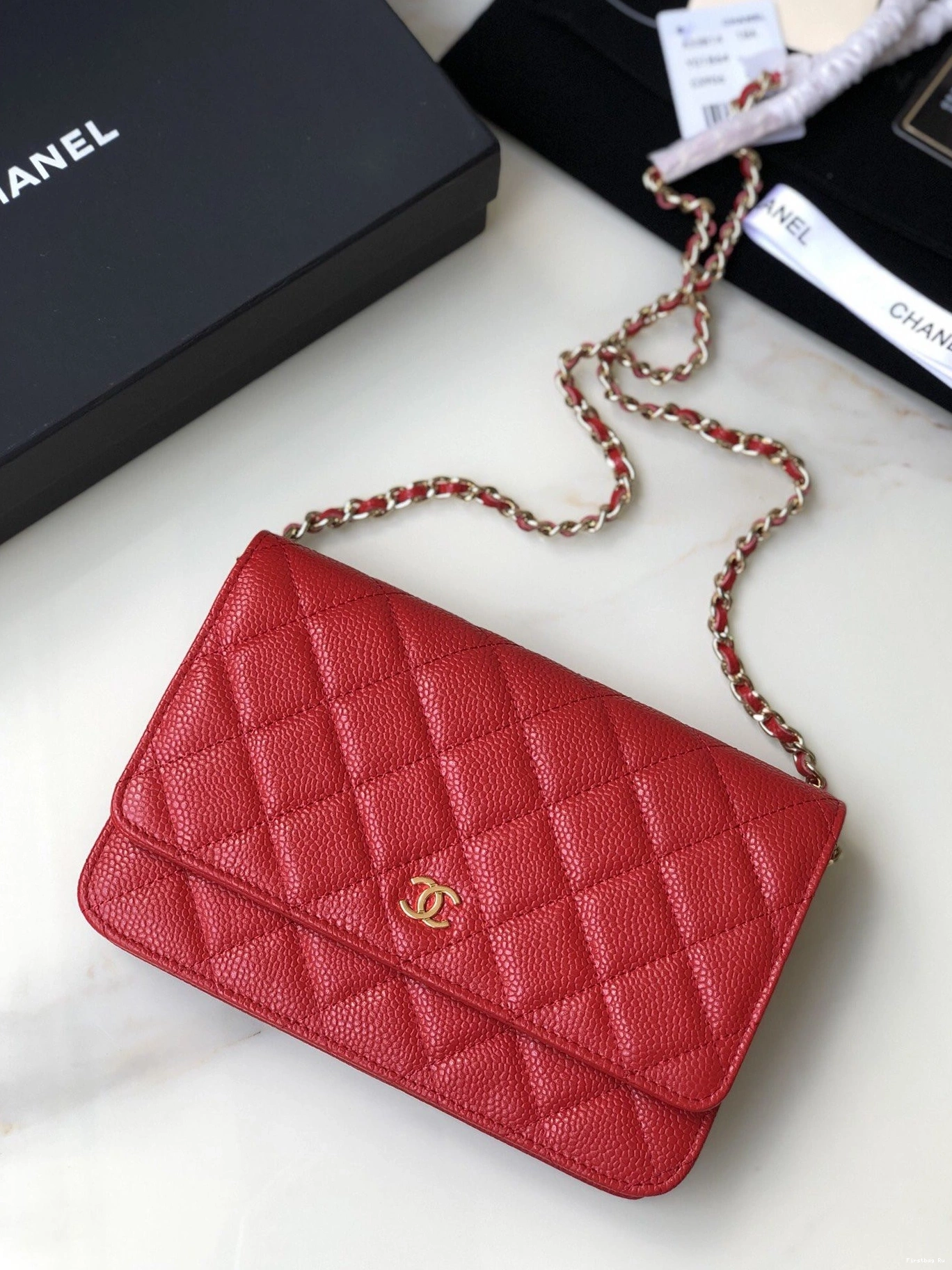 First Bag Ru CAVIAR WITH WALLET CHANEL HARDWARE CHAIN GOLD 0819